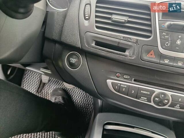 Черный Рено Лагуна, объемом двигателя 2 л и пробегом 262 тыс. км за 5500 $, фото 7 на Automoto.ua