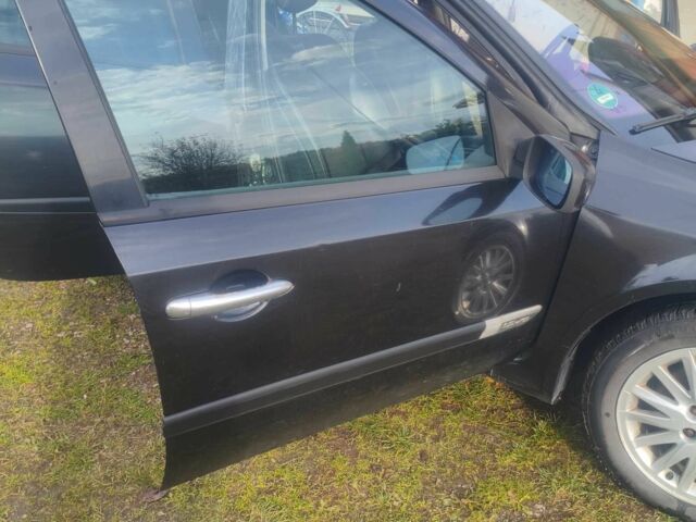 Рено Лагуна 2007 в Новорад-Волынском на Automoto.ua Черный Рено Лагуна, объемом двигателя 1.9 л и пробегом 224 тыс. км за 2800 $, фото 1 на Automoto.ua