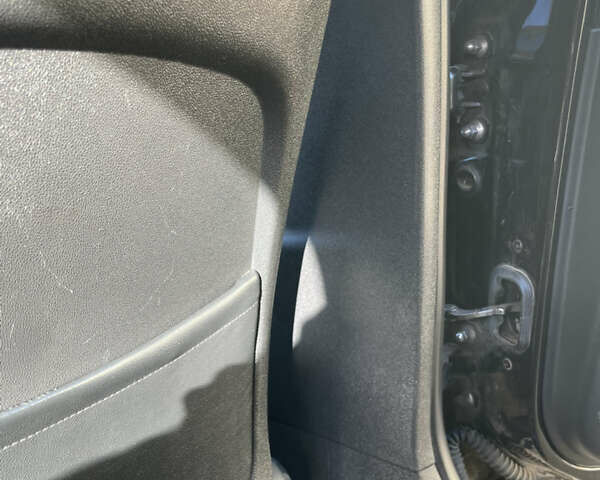 Черный Рено Лагуна, объемом двигателя 2 л и пробегом 276 тыс. км за 7700 $, фото 42 на Automoto.ua