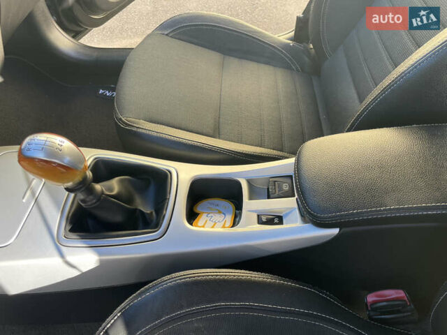 Черный Рено Лагуна, объемом двигателя 2 л и пробегом 276 тыс. км за 7700 $, фото 37 на Automoto.ua