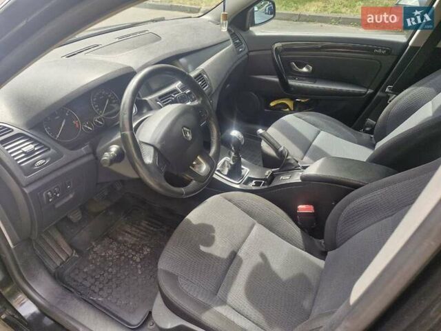 Чорний Рено Лагуна, об'ємом двигуна 2 л та пробігом 290 тис. км за 6000 $, фото 6 на Automoto.ua