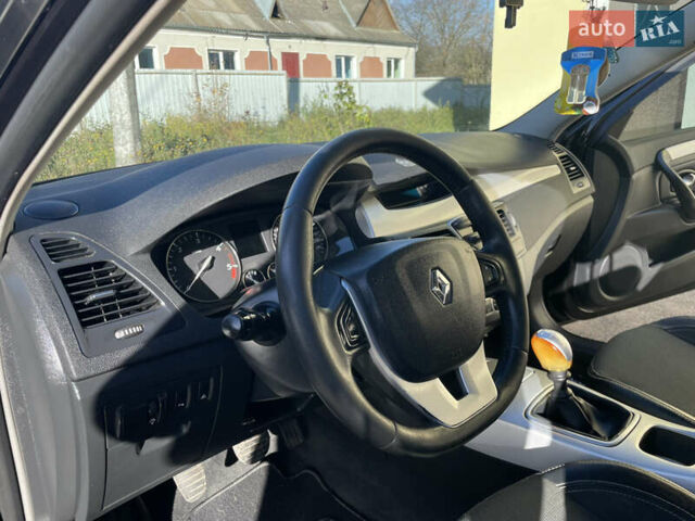 Черный Рено Лагуна, объемом двигателя 2 л и пробегом 276 тыс. км за 7700 $, фото 32 на Automoto.ua