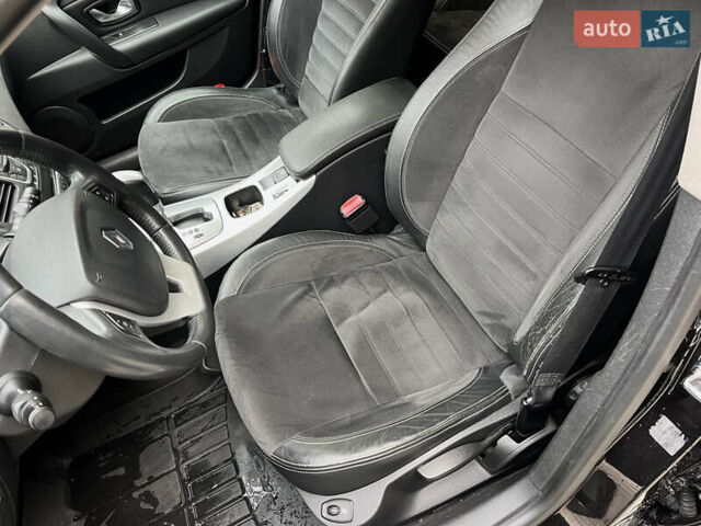 Чорний Рено Лагуна, об'ємом двигуна 2 л та пробігом 378 тис. км за 6500 $, фото 16 на Automoto.ua