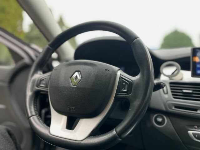 Чорний Рено Лагуна, об'ємом двигуна 2 л та пробігом 378 тис. км за 6500 $, фото 13 на Automoto.ua