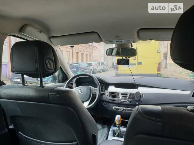 Черный Рено Лагуна, объемом двигателя 2 л и пробегом 232 тыс. км за 5950 $, фото 13 на Automoto.ua