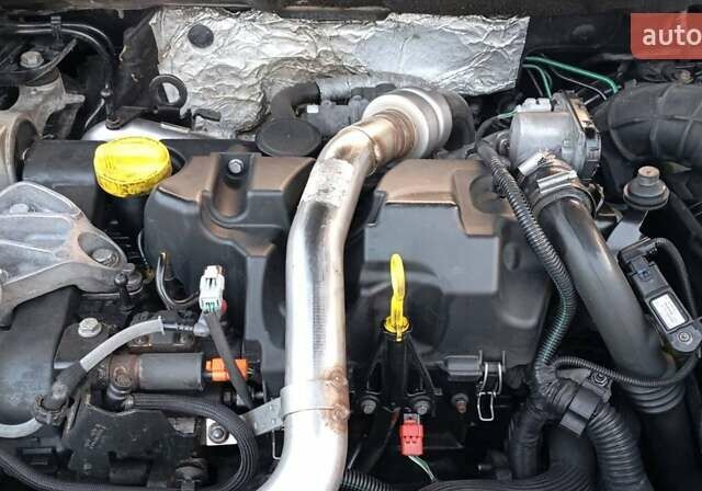 Черный Рено Лагуна, объемом двигателя 1.5 л и пробегом 281 тыс. км за 6200 $, фото 23 на Automoto.ua