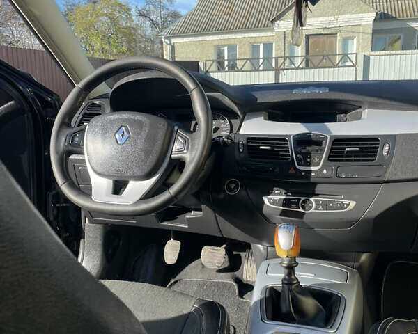 Черный Рено Лагуна, объемом двигателя 2 л и пробегом 276 тыс. км за 7700 $, фото 35 на Automoto.ua