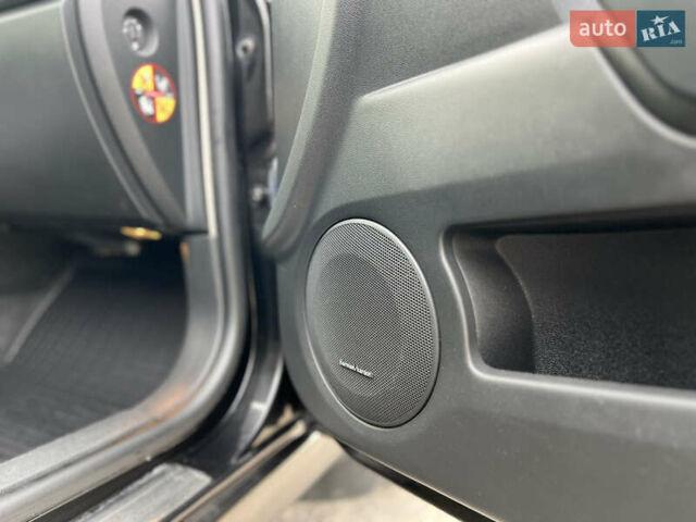 Чорний Рено Лагуна, об'ємом двигуна 2 л та пробігом 273 тис. км за 6600 $, фото 11 на Automoto.ua