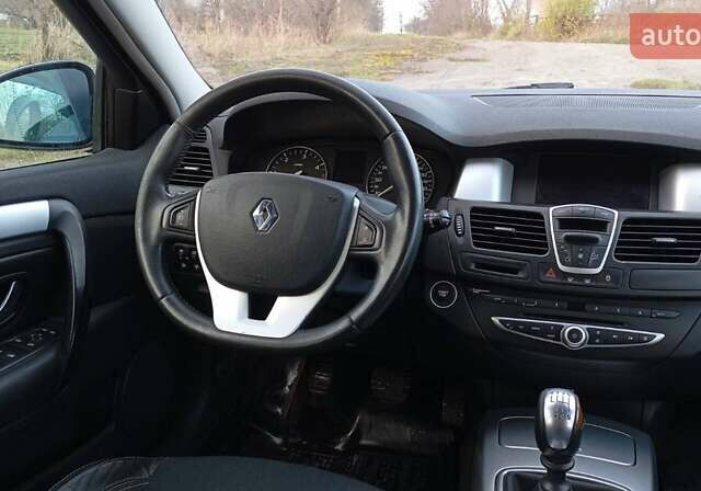 Черный Рено Лагуна, объемом двигателя 1.5 л и пробегом 281 тыс. км за 6200 $, фото 18 на Automoto.ua