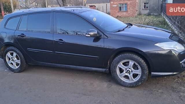 Черный Рено Лагуна, объемом двигателя 1.5 л и пробегом 283 тыс. км за 6700 $, фото 9 на Automoto.ua
