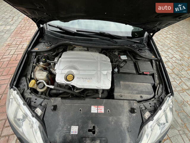 Чорний Рено Лагуна, об'ємом двигуна 2 л та пробігом 378 тис. км за 6500 $, фото 29 на Automoto.ua