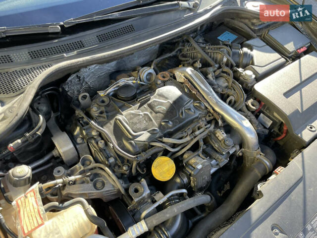 Черный Рено Лагуна, объемом двигателя 2 л и пробегом 276 тыс. км за 7700 $, фото 30 на Automoto.ua