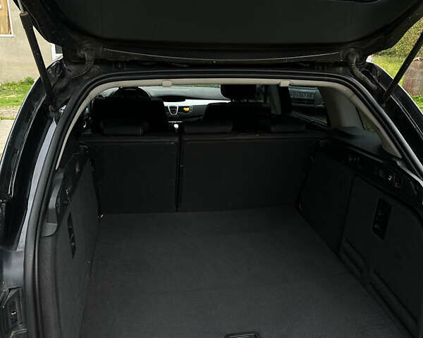 Черный Рено Лагуна, объемом двигателя 2 л и пробегом 265 тыс. км за 7200 $, фото 1 на Automoto.ua