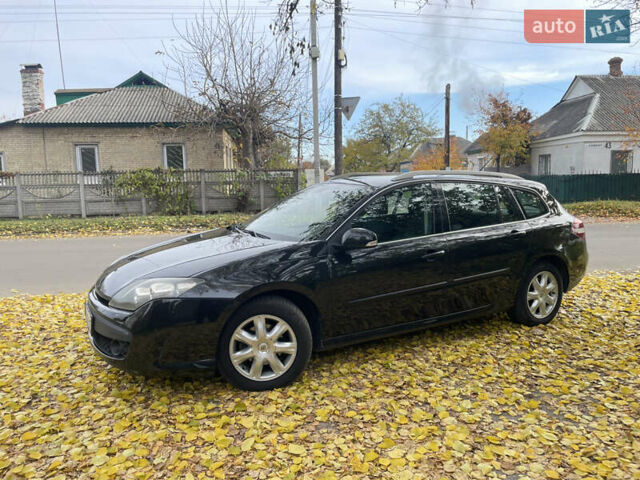 Черный Рено Лагуна, объемом двигателя 1.5 л и пробегом 302 тыс. км за 5950 $, фото 4 на Automoto.ua