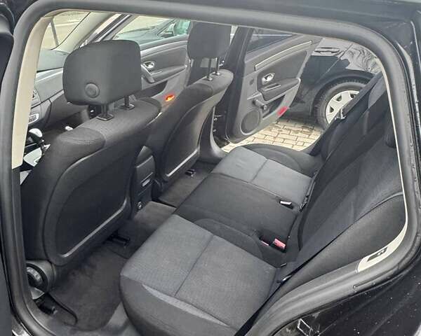 Черный Рено Лагуна, объемом двигателя 1.46 л и пробегом 282 тыс. км за 6000 $, фото 11 на Automoto.ua