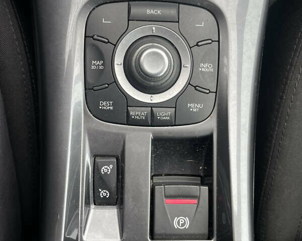 Черный Рено Лагуна, объемом двигателя 1.5 л и пробегом 302 тыс. км за 5950 $, фото 11 на Automoto.ua