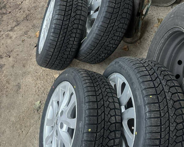 Черный Рено Лагуна, объемом двигателя 2 л и пробегом 235 тыс. км за 8000 $, фото 8 на Automoto.ua