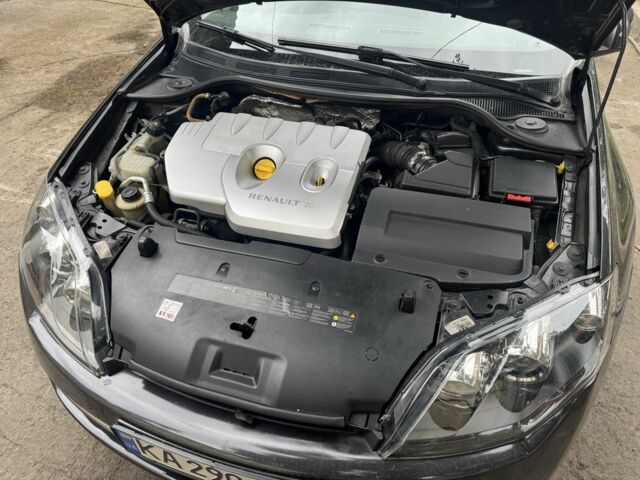 Чорний Рено Лагуна, об'ємом двигуна 2 л та пробігом 235 тис. км за 8000 $, фото 6 на Automoto.ua