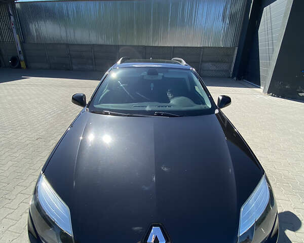 Черный Рено Лагуна, объемом двигателя 2 л и пробегом 290 тыс. км за 8500 $, фото 12 на Automoto.ua