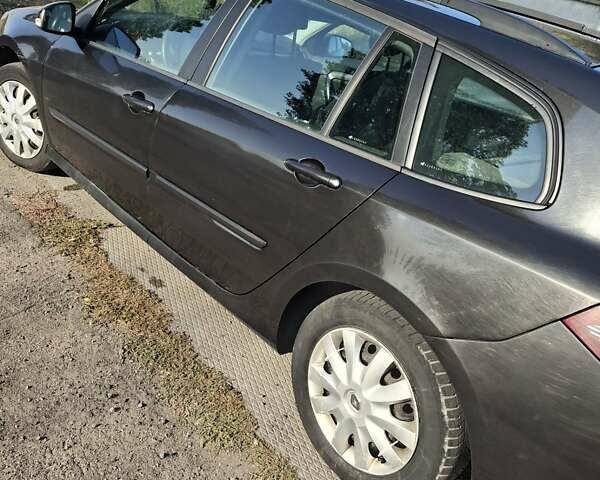Чорний Рено Лагуна, об'ємом двигуна 1.46 л та пробігом 250 тис. км за 6500 $, фото 3 на Automoto.ua