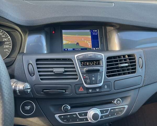 Черный Рено Лагуна, объемом двигателя 1.5 л и пробегом 115 тыс. км за 7600 $, фото 7 на Automoto.ua