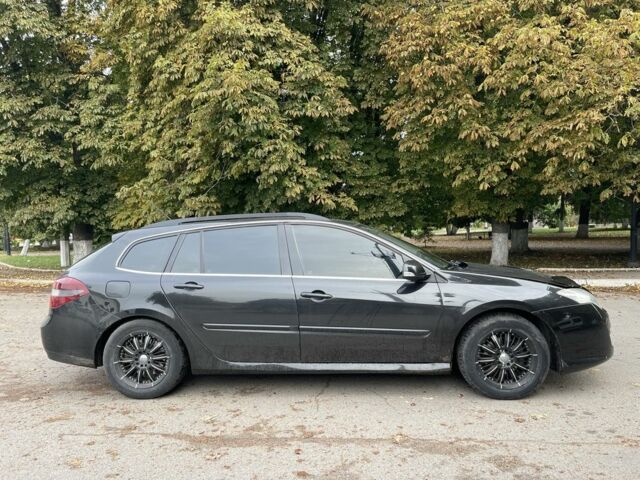 Черный Рено Лагуна, объемом двигателя 1.5 л и пробегом 210 тыс. км за 6750 $, фото 5 на Automoto.ua