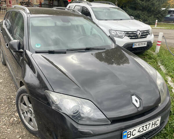 Рено Лагуна 2010 в Стрые на Automoto.ua Черный Рено Лагуна, объемом двигателя 2 л и пробегом 300 тыс. км за 6900 $, фото 5 на Automoto.ua