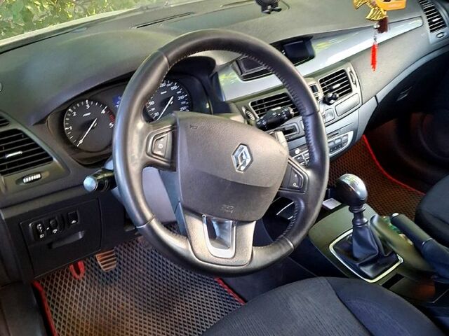 Чорний Рено Лагуна, об'ємом двигуна 1.5 л та пробігом 256 тис. км за 6500 $, фото 2 на Automoto.ua