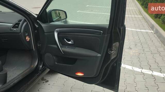 Рено Лагуна 2010 в Хмельницком на Automoto.ua Черный Рено Лагуна, объемом двигателя 1.5 л и пробегом 252 тыс. км за 7199 $, фото 12 на Automoto.ua