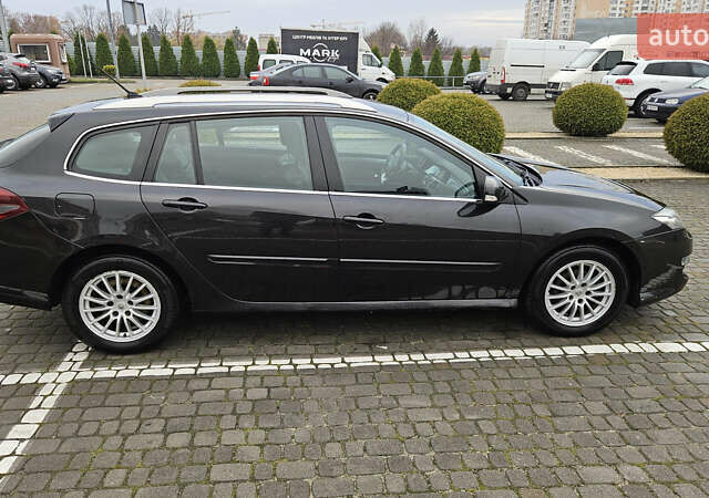 Черный Рено Лагуна, объемом двигателя 1.46 л и пробегом 246 тыс. км за 6500 $, фото 10 на Automoto.ua