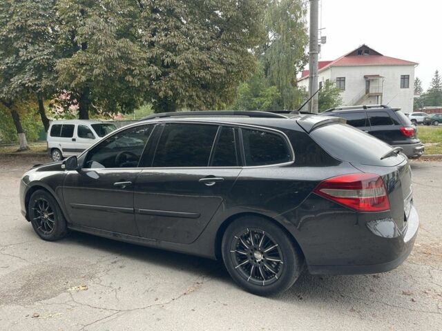 Черный Рено Лагуна, объемом двигателя 1.5 л и пробегом 210 тыс. км за 6750 $, фото 7 на Automoto.ua