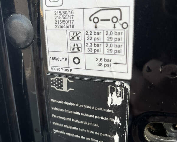 Черный Рено Лагуна, объемом двигателя 1.5 л и пробегом 238 тыс. км за 7700 $, фото 25 на Automoto.ua