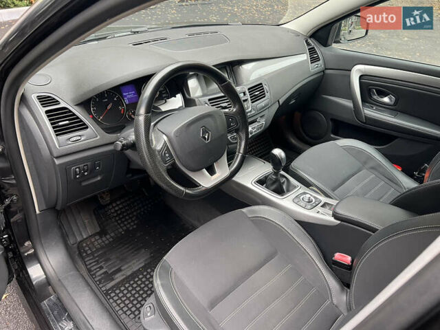 Черный Рено Лагуна, объемом двигателя 1.46 л и пробегом 203 тыс. км за 5900 $, фото 11 на Automoto.ua