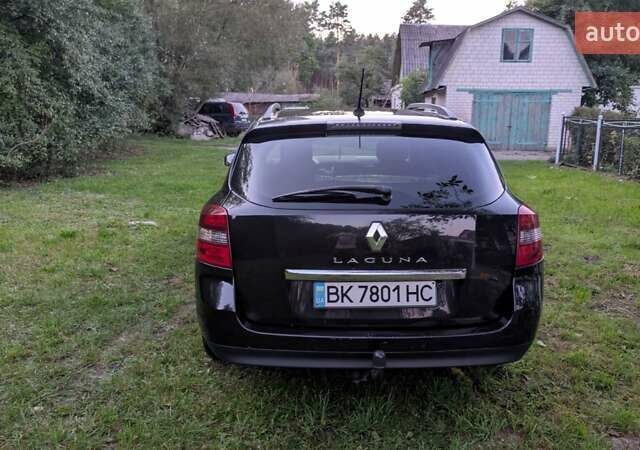 Рено Лагуна 2011 в Остоге на Automoto.ua Черный Рено Лагуна, объемом двигателя 1.5 л и пробегом 222 тыс. км за 6500 $, фото 5 на Automoto.ua