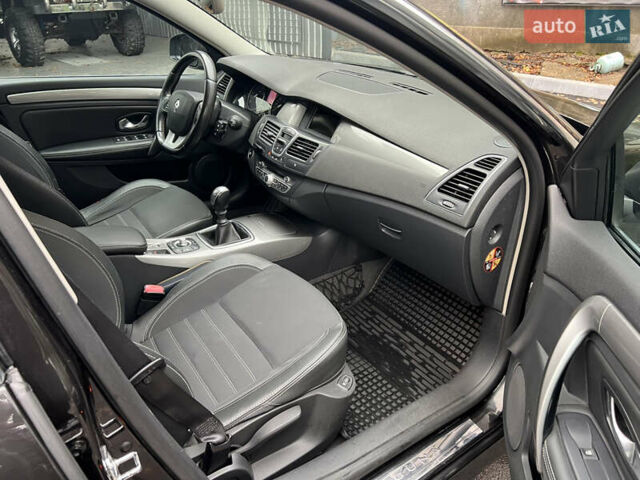 Черный Рено Лагуна, объемом двигателя 1.46 л и пробегом 203 тыс. км за 5900 $, фото 9 на Automoto.ua