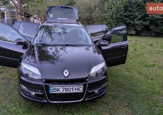 Рено Лагуна 2011 в Остоге на Automoto.ua Черный Рено Лагуна, объемом двигателя 1.5 л и пробегом 222 тыс. км за 6500 $, фото 10 на Automoto.ua