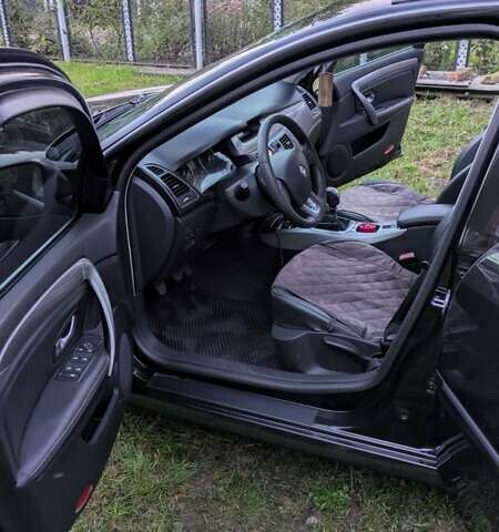 Рено Лагуна 2011 в Остоге на Automoto.ua Черный Рено Лагуна, объемом двигателя 1.5 л и пробегом 222 тыс. км за 6500 $, фото 17 на Automoto.ua