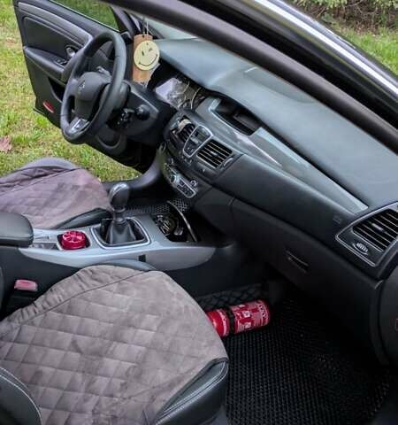 Рено Лагуна 2011 в Остоге на Automoto.ua Черный Рено Лагуна, объемом двигателя 1.5 л и пробегом 222 тыс. км за 6500 $, фото 11 на Automoto.ua