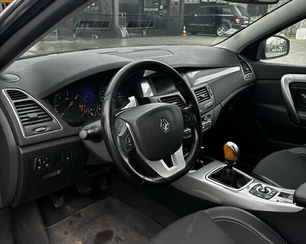 Черный Рено Лагуна, объемом двигателя 1.46 л и пробегом 340 тыс. км за 6299 $, фото 6 на Automoto.ua