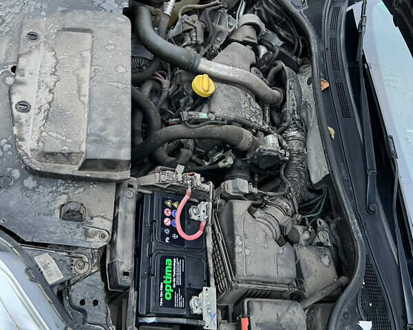 Черный Рено Лагуна, объемом двигателя 1.5 л и пробегом 269 тыс. км за 7100 $, фото 19 на Automoto.ua