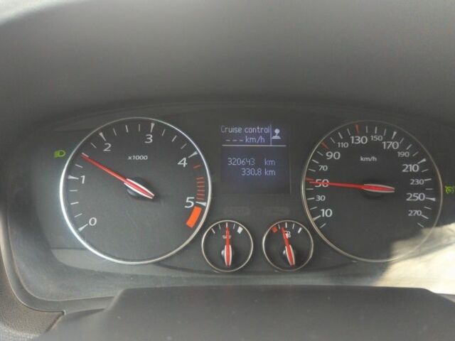 Чорний Рено Лагуна, об'ємом двигуна 1 л та пробігом 320 тис. км за 6200 $, фото 8 на Automoto.ua