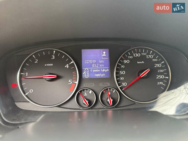 Черный Рено Лагуна, объемом двигателя 1.5 л и пробегом 227 тыс. км за 6800 $, фото 22 на Automoto.ua