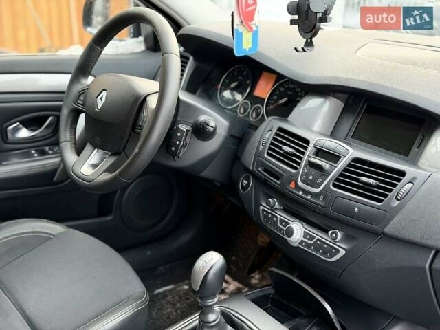 Черный Рено Лагуна, объемом двигателя 1.46 л и пробегом 286 тыс. км за 7450 $, фото 14 на Automoto.ua