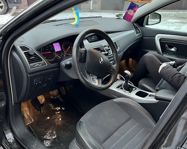 Черный Рено Лагуна, объемом двигателя 1.5 л и пробегом 269 тыс. км за 7100 $, фото 10 на Automoto.ua