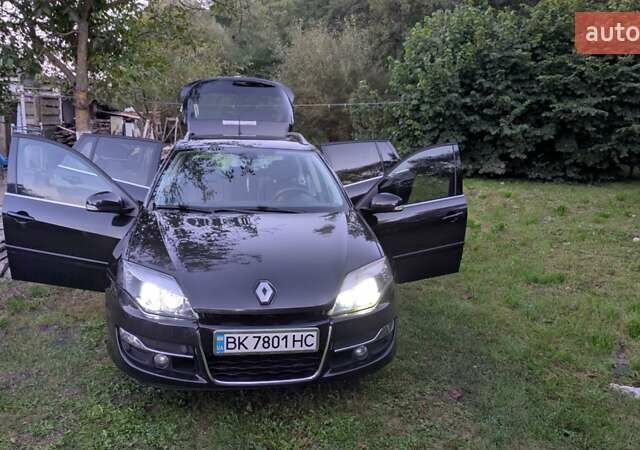 Рено Лагуна 2011 в Остоге на Automoto.ua Черный Рено Лагуна, объемом двигателя 1.5 л и пробегом 222 тыс. км за 6500 $, фото 8 на Automoto.ua