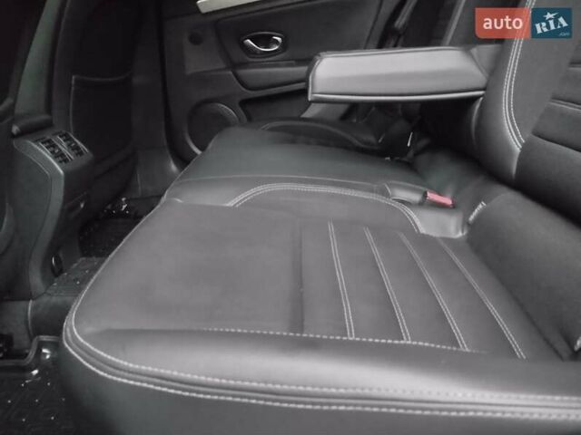 Черный Рено Лагуна, объемом двигателя 1.5 л и пробегом 250 тыс. км за 5500 $, фото 32 на Automoto.ua