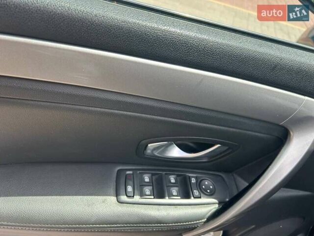 Черный Рено Лагуна, объемом двигателя 1.5 л и пробегом 312 тыс. км за 6200 $, фото 4 на Automoto.ua