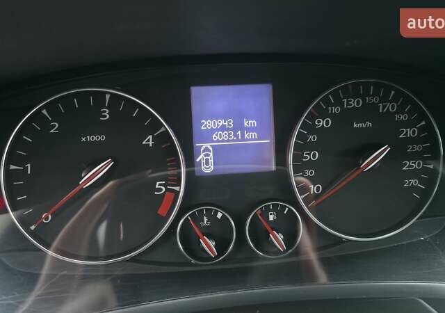 Черный Рено Лагуна, объемом двигателя 2 л и пробегом 281 тыс. км за 7400 $, фото 20 на Automoto.ua