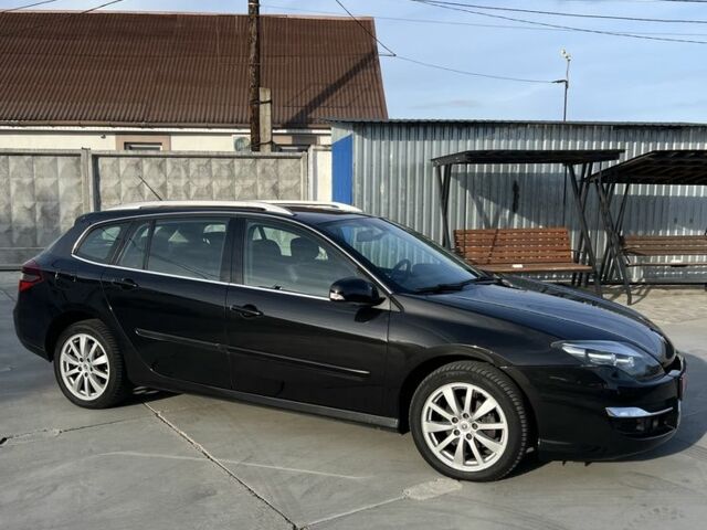 Черный Рено Лагуна, объемом двигателя 1.5 л и пробегом 241 тыс. км за 9600 $, фото 5 на Automoto.ua