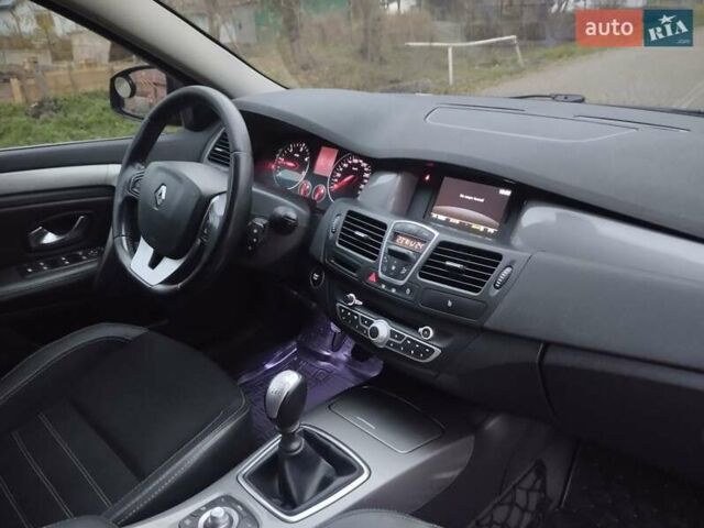 Черный Рено Лагуна, объемом двигателя 1.5 л и пробегом 250 тыс. км за 5500 $, фото 28 на Automoto.ua